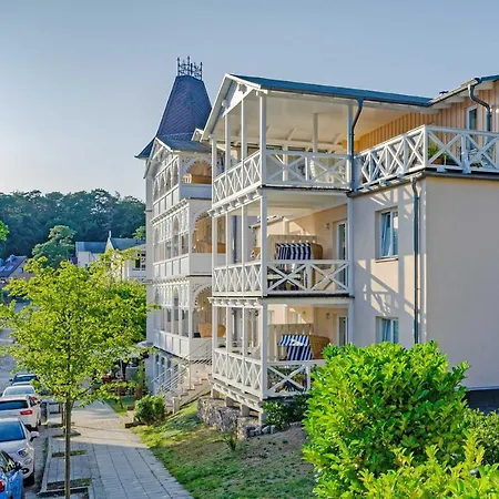 Fewo 15 mit Balkon und Strandkorb Villa Sonneck Apartment *