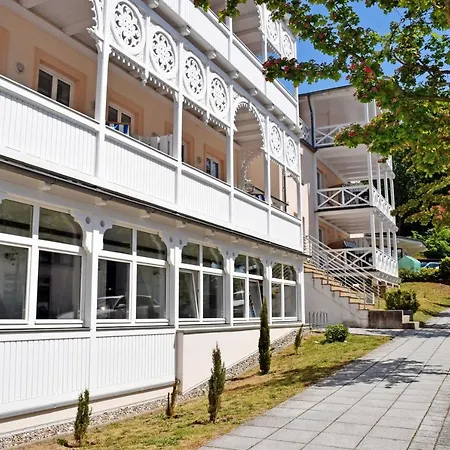 Fewo 15 mit Balkon und Strandkorb Villa Sonneck Apartment Sellin (Rugen)