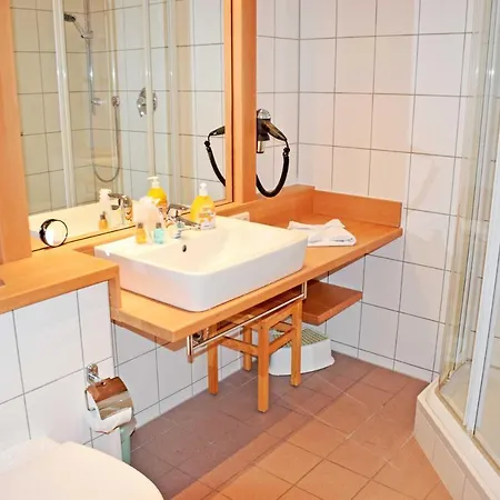 Apartment Fewo 15 mit Balkon und Strandkorb Villa Sonneck Sellin (Rugen)